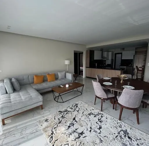 Zen Stays Sunny 2Br Lakeview