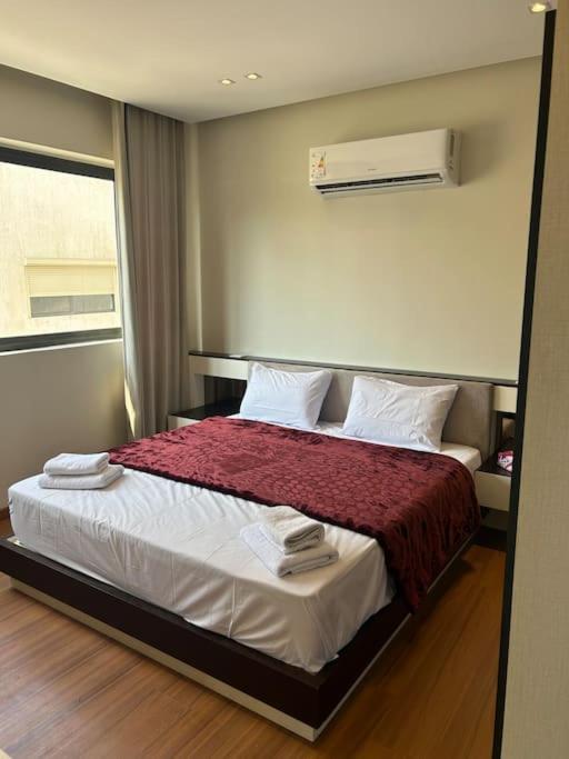 Zen Sunny 2br Lakeview Appartamento